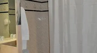 鹦鹉螺酒店 3*