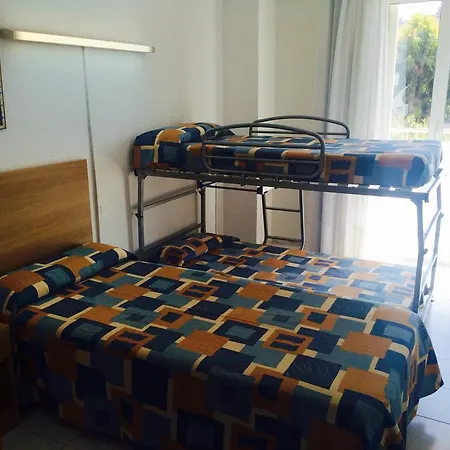 Ξενοδοχείο Nautilus Ρόζες