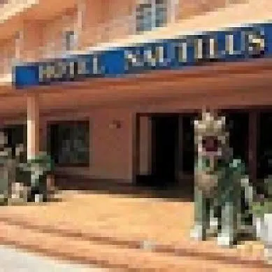 Nautilus Ξενοδοχείο Ρόζες